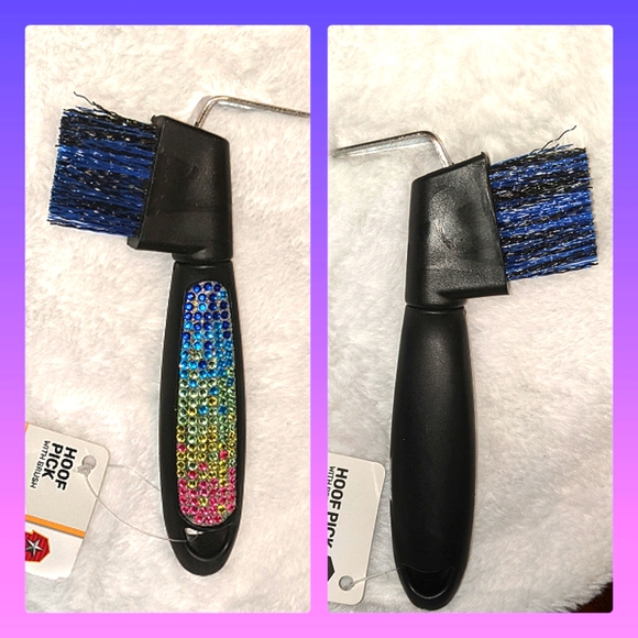 Tractor Supply | Other | 525 Horse Hoof Pick Cleaner Brush Bedazzled ...
